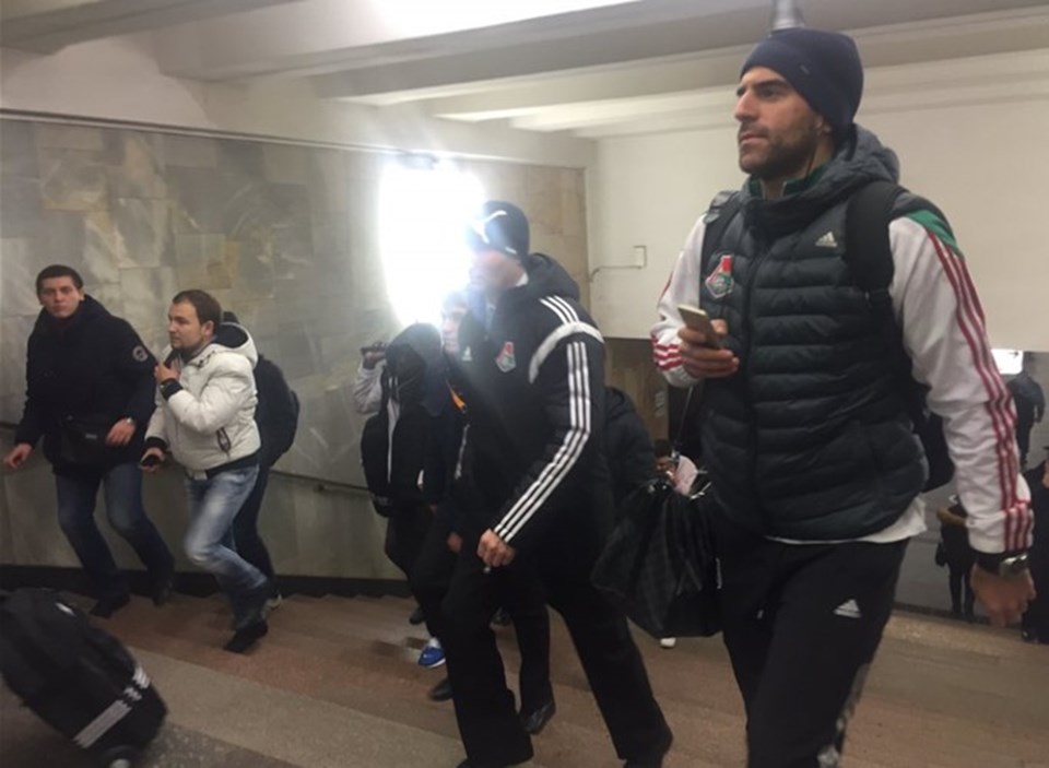 Lokomotiv Moskova futbolcuları maça metro ile gitmek zorunda kaldı - 3