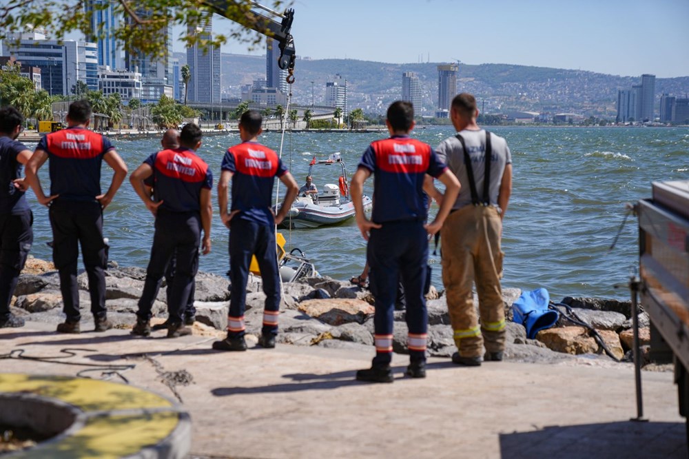 Körfezin bir bölümü yeşile büründü: İzmir Körfezi’ndeki
ölümlere ayrıntılı inceleme - 4