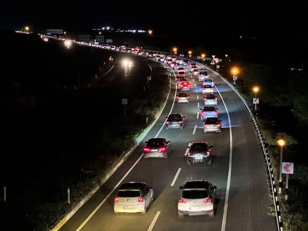 Tatil dönüşü yoğunluğu başladı - 6