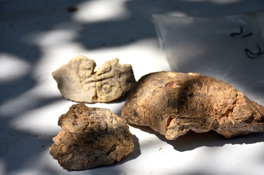 Malatya Arslantepe'de 5 bin 621 yıllık 250 mühür bulundu - 9