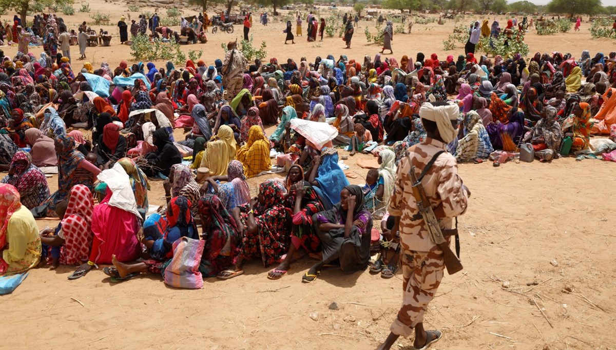 BM: Sudan'daki çatışmalar nedeniyle 150 binden fazla kişi ülkeden ayrıldı BM: Sudan'daki çatışmalar nedeniyle 150 binden fazla kişi ülkeden ayrıldı