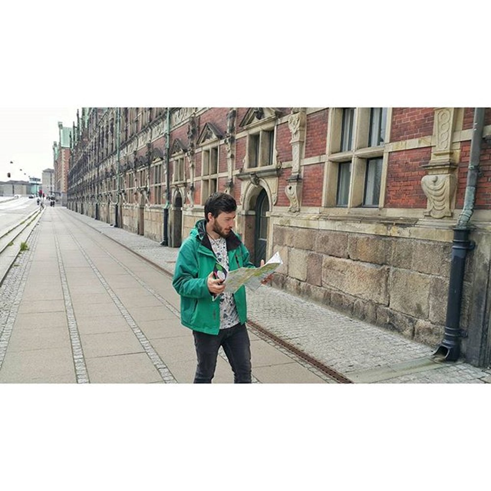 Türk gezgin Berk Armağan, bardak satarak 18 ülke gezdi - 5