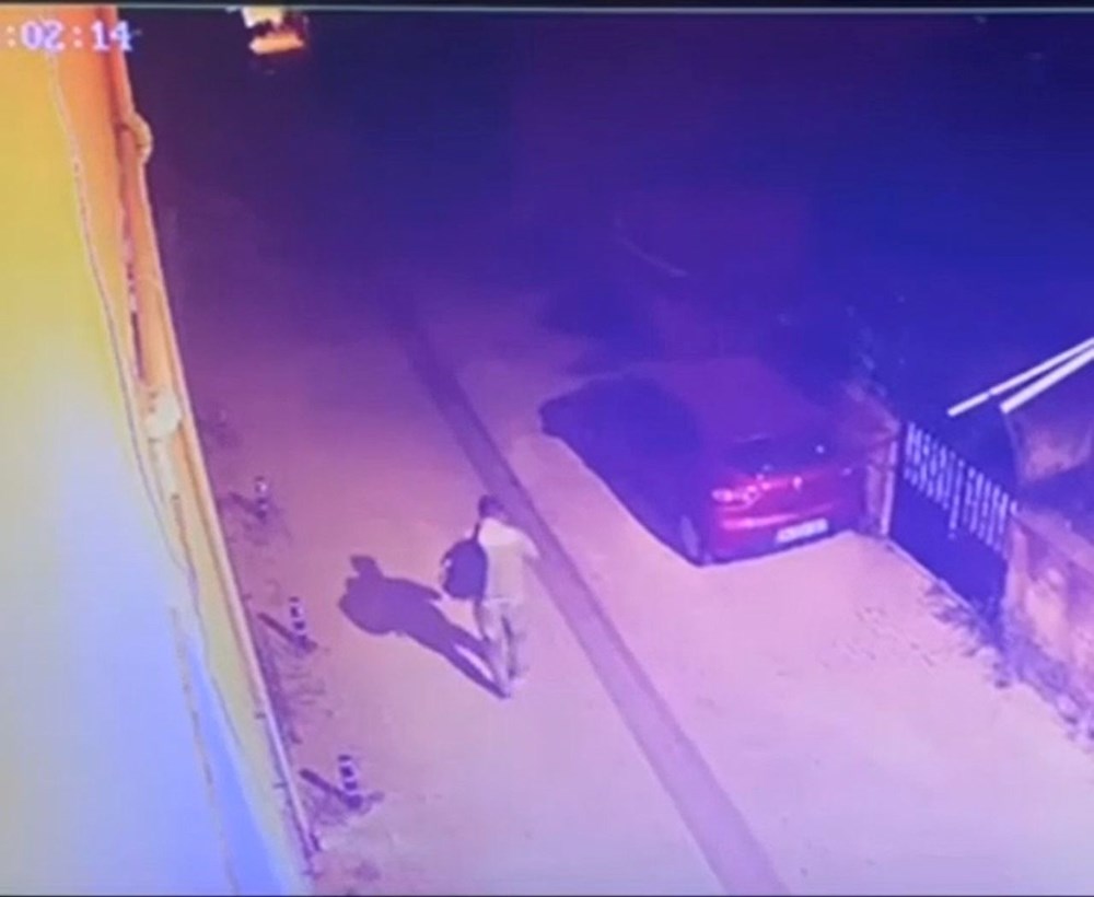 İstanbul’da komando bıçaklı dehşet: Hiç tanımadığı adamı
öldürdü - 2