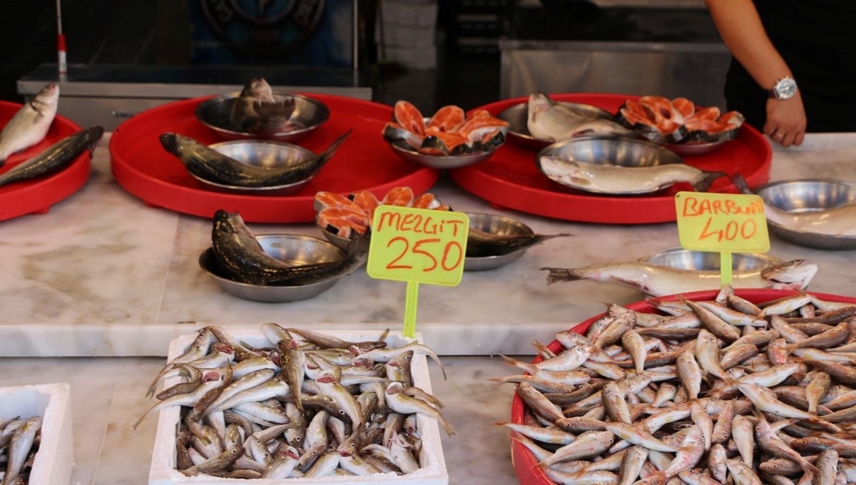 Av sezonu sona erdi: Tezgahlar çeşitlendi Av sezonu sona erdi: Tezgahlar çeşitlendi