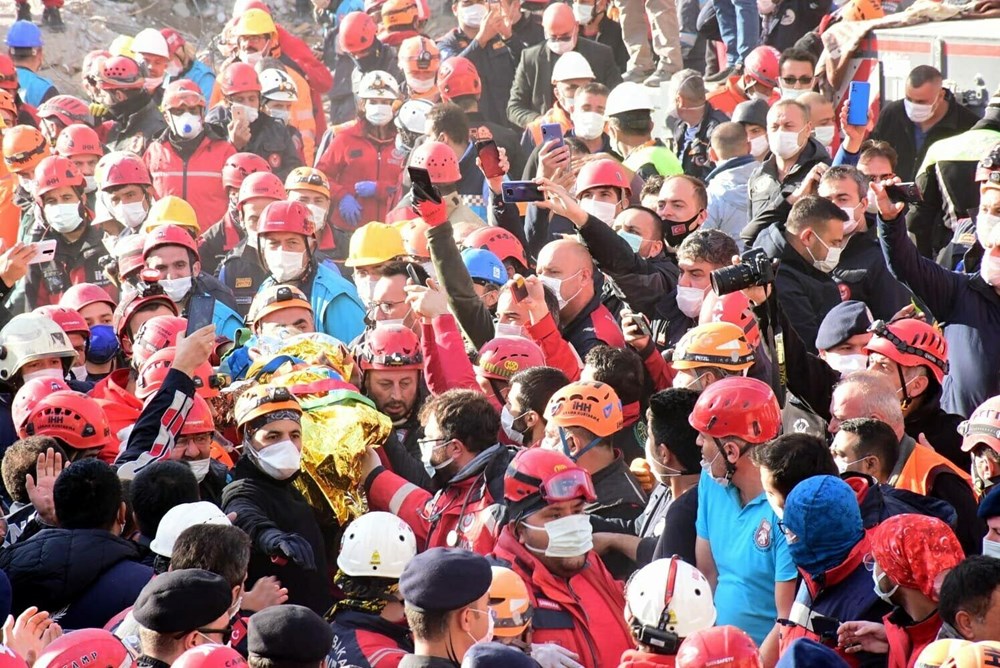 91. saatte Ayda Gezgin mucizesi (Deprem enkazında zamana karşı büyük yarış) - 5