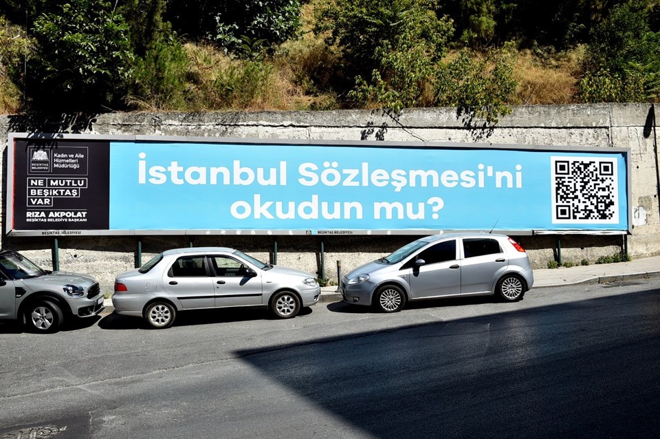 Beşiktaş'ta İstanbul Sözleşmesi'ne dikkat çekmek için dijital anıt - 1