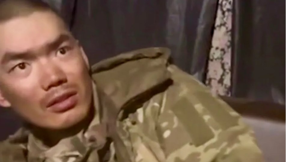 Çin savaşa dahil: Ukrayna'da iki asker esir alındı