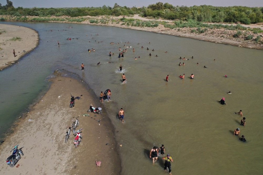 Temperature exceeded 50 degrees in the shade in Iraq: Ice demand exploded - 11