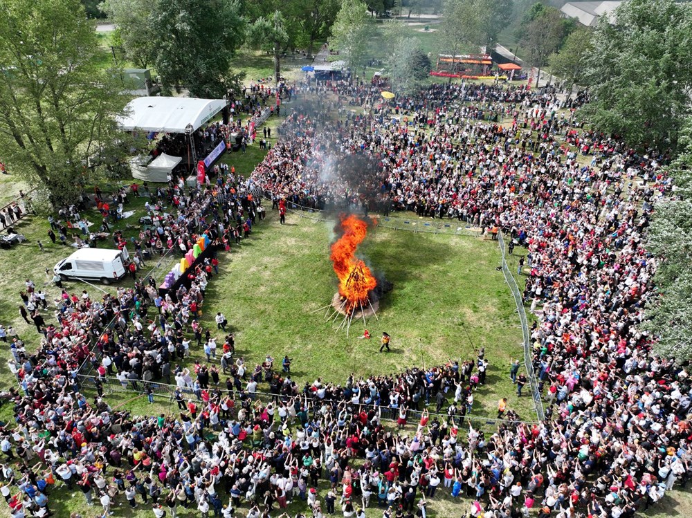 Edirne'de Kakava ateşi yakıldı 75 yfktRUynUW1DdU9EXoMSg