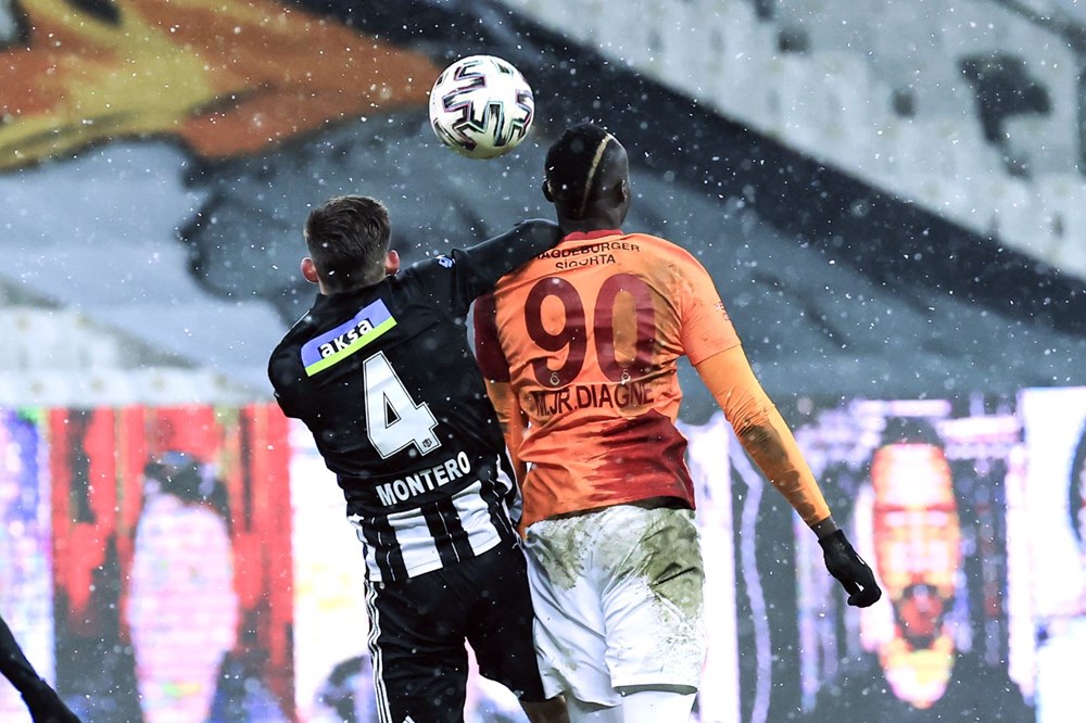 Beşiktaş won the first derby of the year - 18