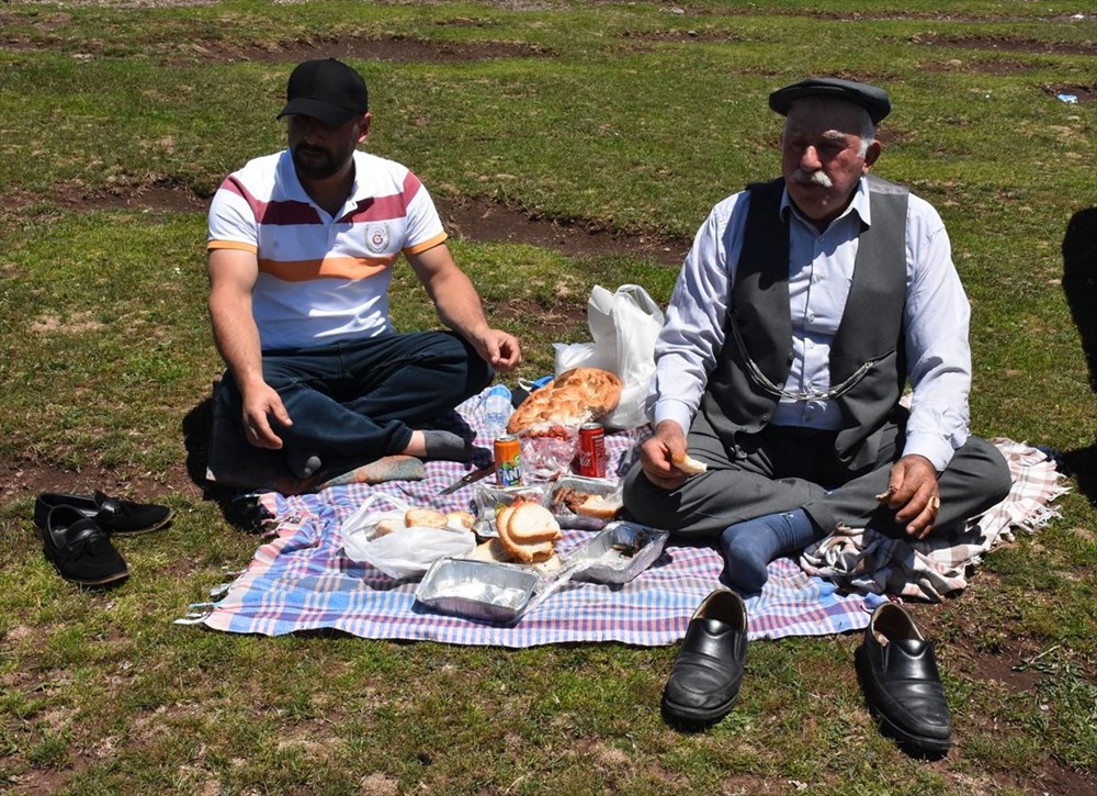 Karadeniz'in menderesleriyle ünlü Perşembe Yaylası doğaseverleri ağırlıyor - 12