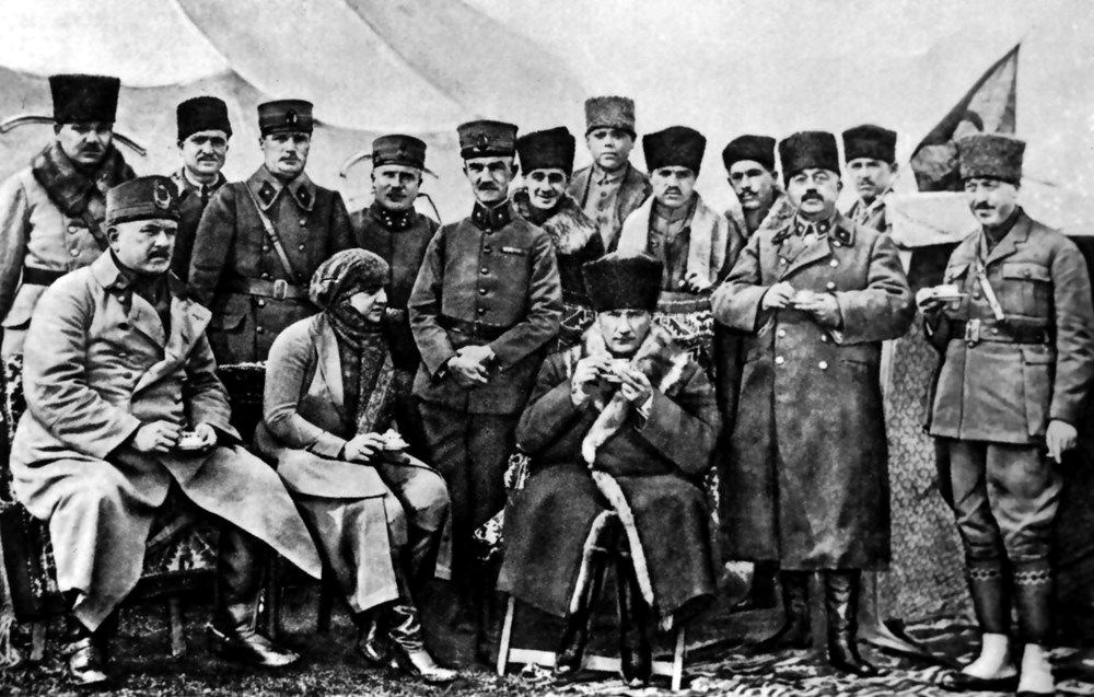 Cumhuriyet 102 yaşında! Dijital restorasyonla yenilenmiş 100 Atatürk fotoğrafı - 47