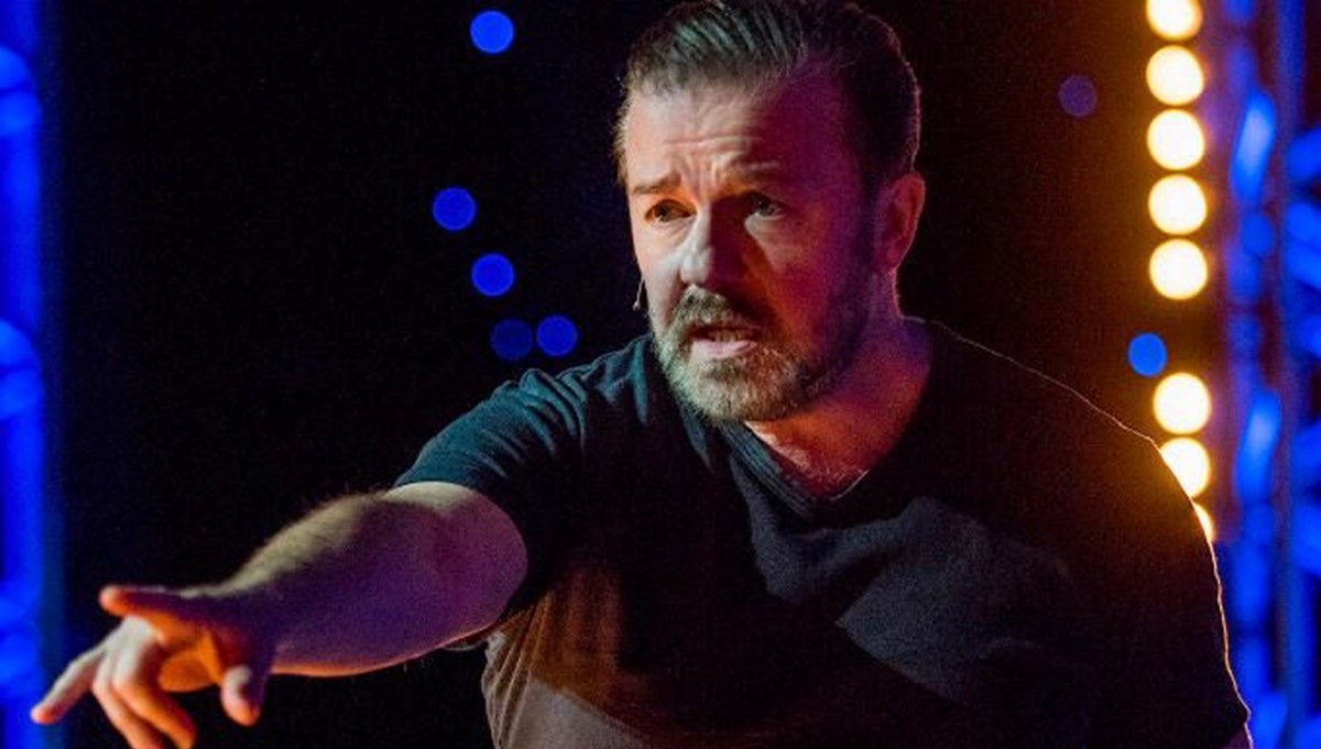 Ricky Gervais son gösterisindeki 'trans kadın' şakalarıyla tepki topladı