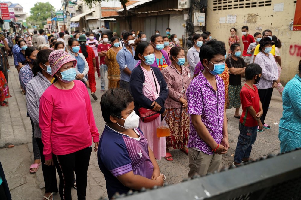 Covid-19 Batıdaki zengin ülkelerde geri çekildi, ama pandemi hala bitmekten çok uzak - 12