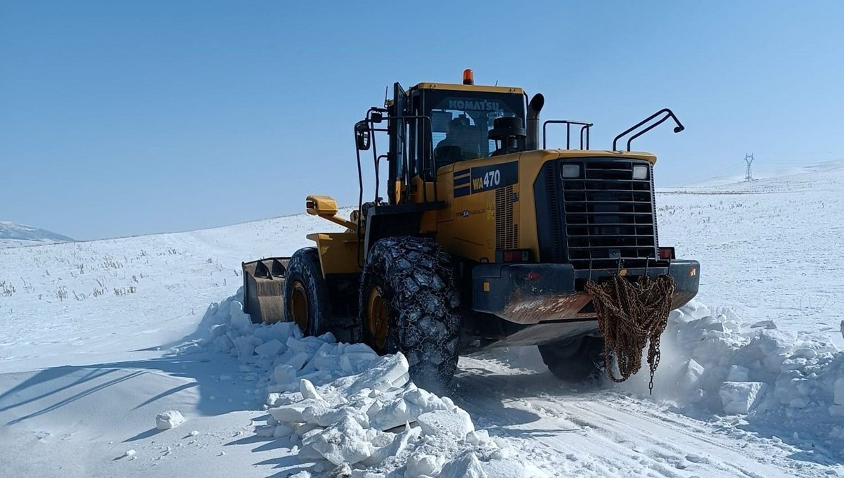 Van'da 264 yerleşim yeri ulaşıma kapandı