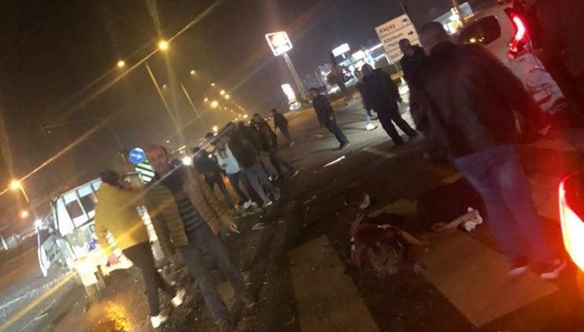 Balıkesir'de zincirleme kaza: 1 ölü, 6 yaralı