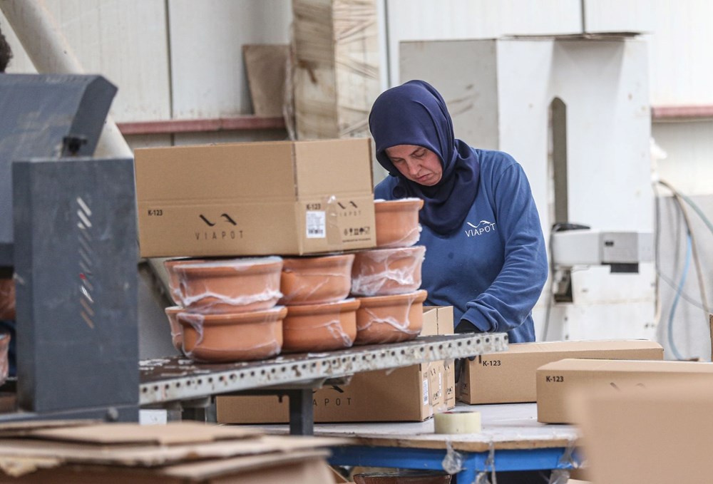 Bursa'dan 94 ülkeye ihraç ediliyor: Kadınların ellerinde şekilleniyor - 2