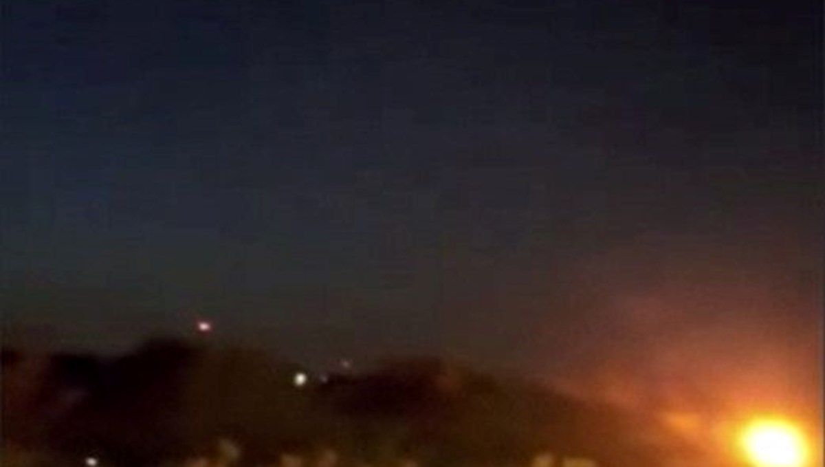 İsrail'den İran'a İHA saldırısı İsrail'den İran'a İHA saldırısı