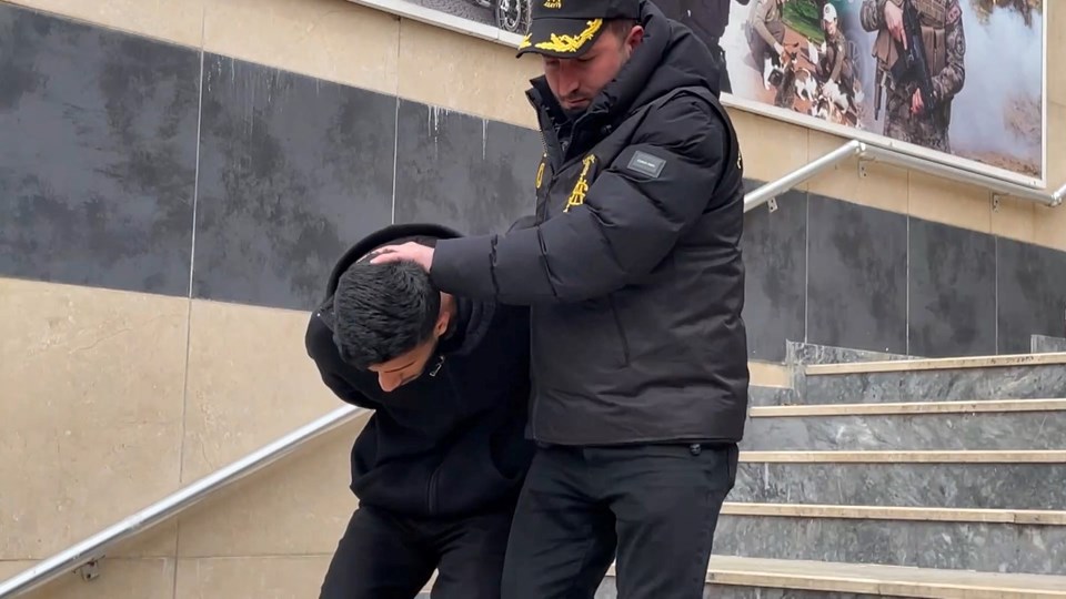 a1kko BAmEG1vFyuNf9Z w