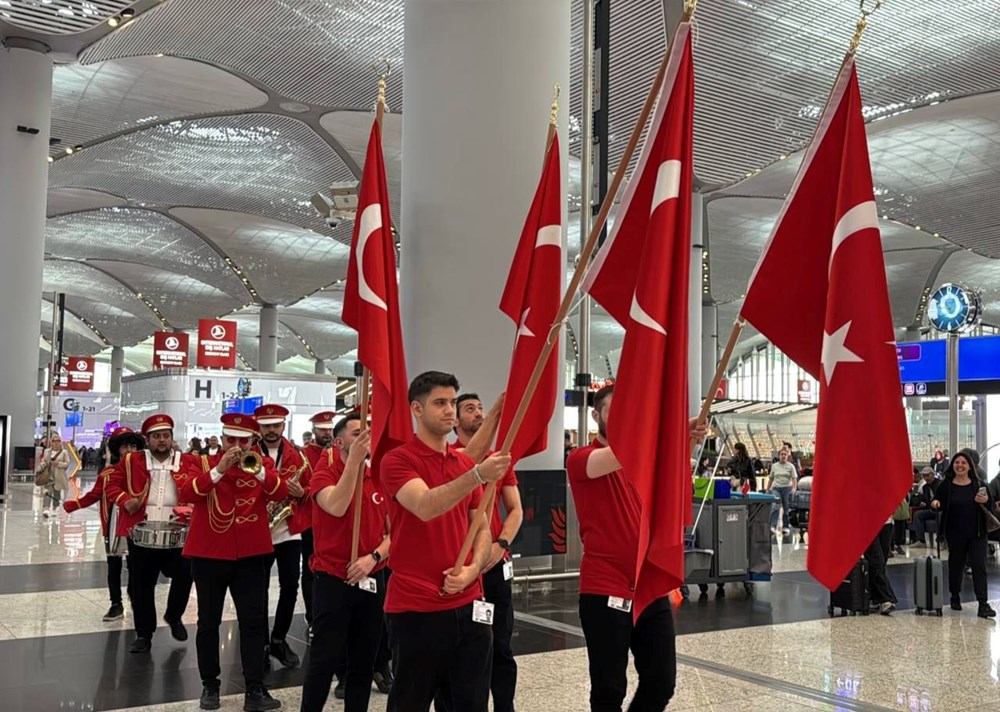 İstanbul Havalimanı'nda 23 Nisan coşkusu 72 a3nMsilqDUukvGRSsN48dA