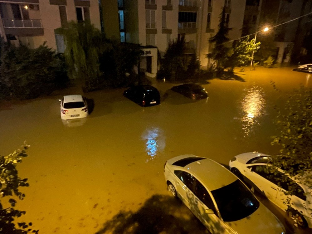 أمطار غزيرة في إسطنبول: فيضانات في أرناؤوط كوي وباشاك شهير - 12