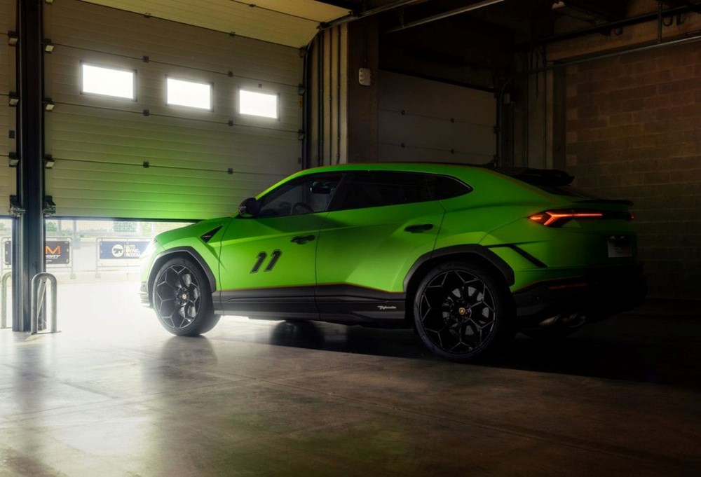 Lamborghini'den seçkin müşterine özel model - 9