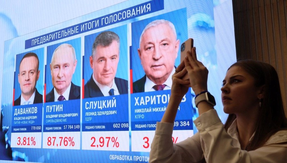 Putin 5. kez devlet başkanı: Zafer konuşmasında 3. Dünya Savaşı uyarısı Putin 5. kez devlet başkanı: Zafer konuşmasında 3. Dünya Savaşı uyarısı