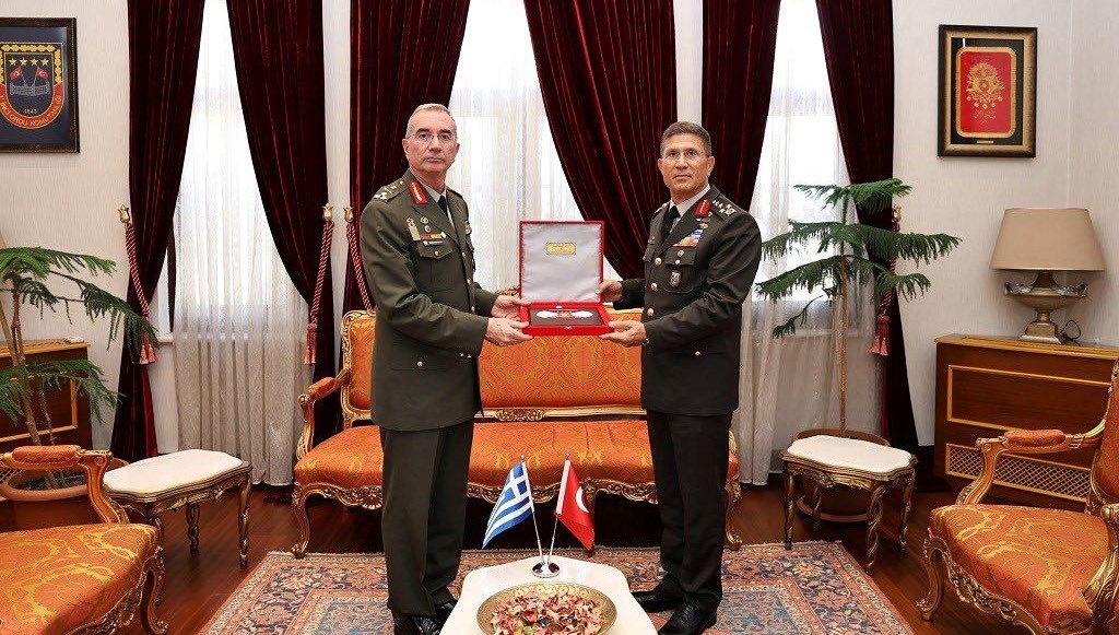 Orgeneral Ersay, Yunan mevkidaşı ile görüştü