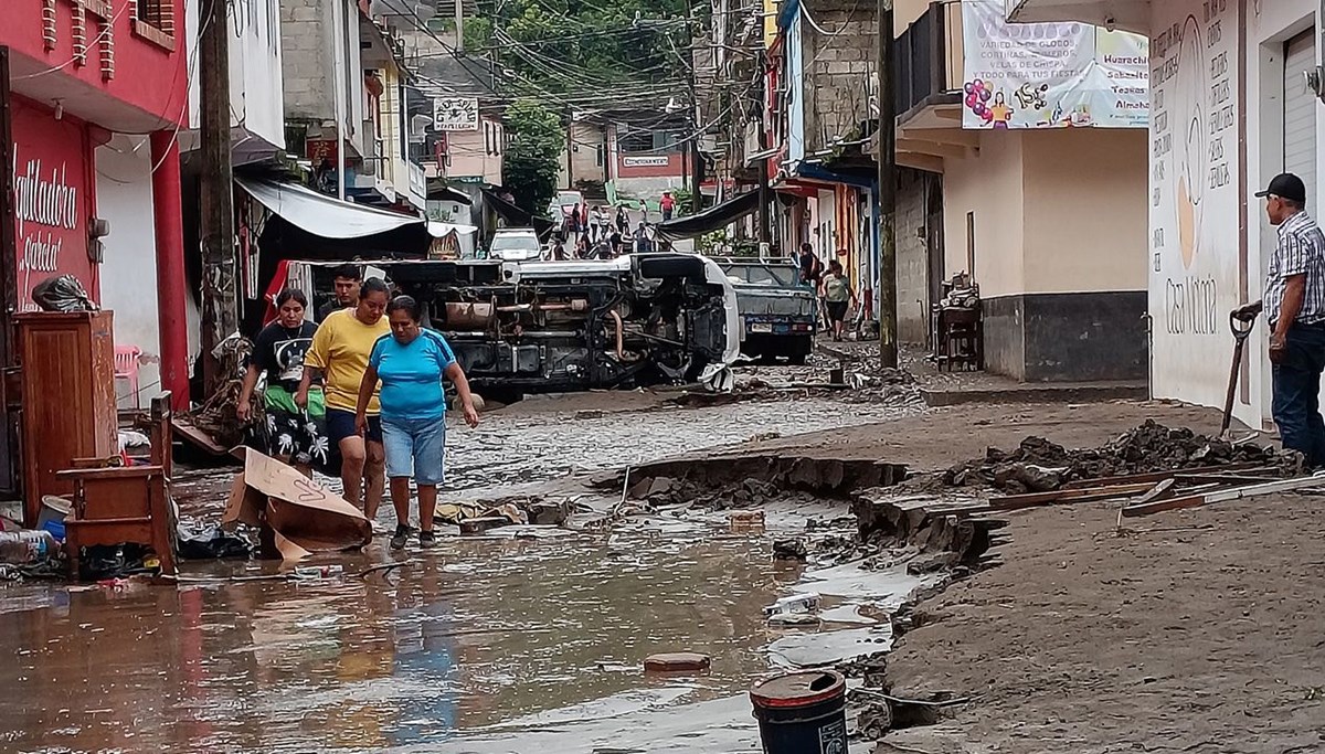Meksika'da bilanço ağırlaşıyor