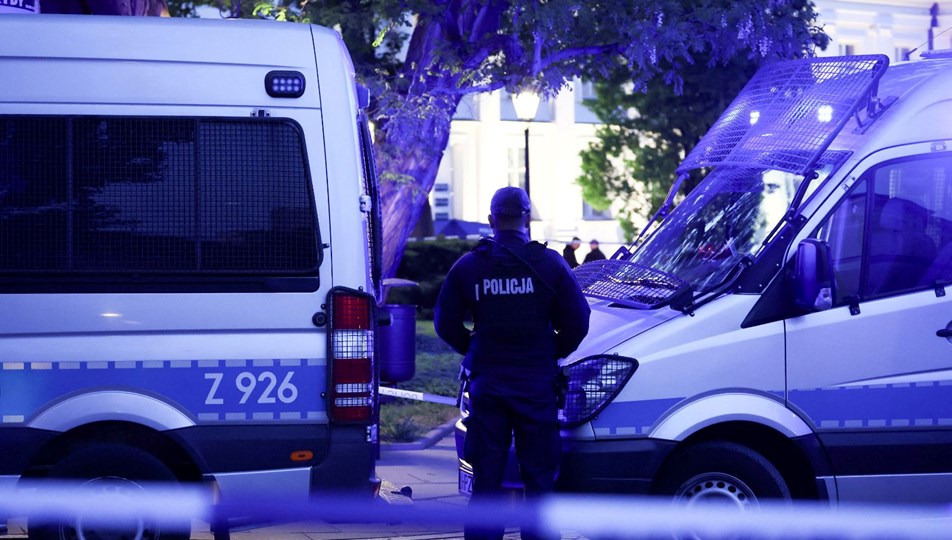 Varşova’da baltalı saldırı: “Kadının kesik başı üniversitede bulundu”