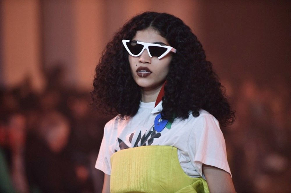 Genç yaşta kansere yenik düşen dahi tasarımcı Virgil Abloh anısına defilede yıldızlar geçidi - 27