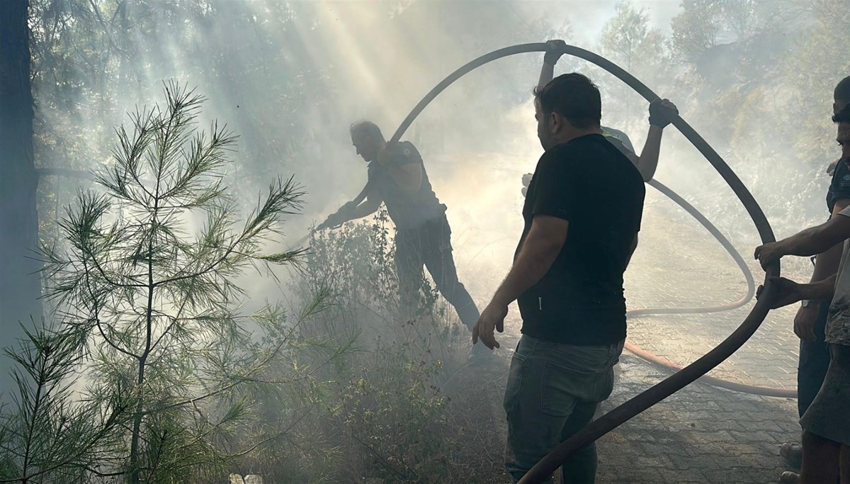 Antalya'da orman yangını Antalya'da orman yangını