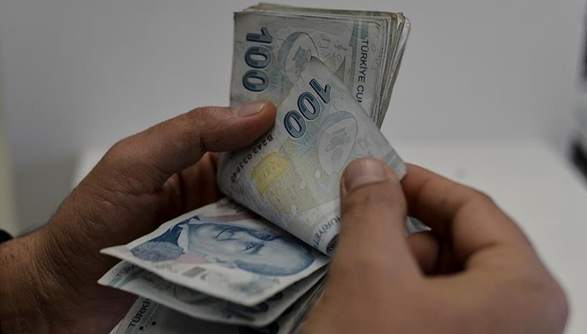 Çalışan emeklilere 5 bin TL ikramiye verilecek mi, ne zaman verilecek? AK Parti Grup Başkanı'ndan ikramiye açıklaması Çalışan emeklilere 5 bin TL ikramiye verilecek mi, ne zaman verilecek? AK Parti Grup Başkanı'ndan ikramiye açıklaması