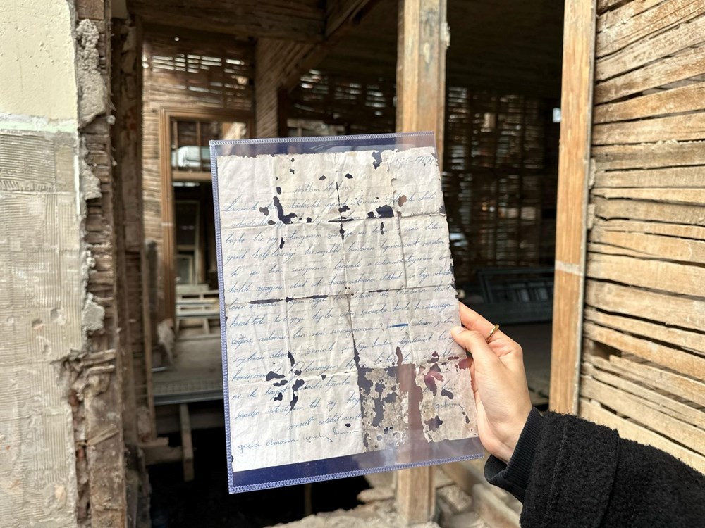 Duvara Gizlenmiş Aşk: Müzede 61 Yıllık Sır Ortaya Çıktı 72 aBpEAojvMUiI9DtM7g4vhQ