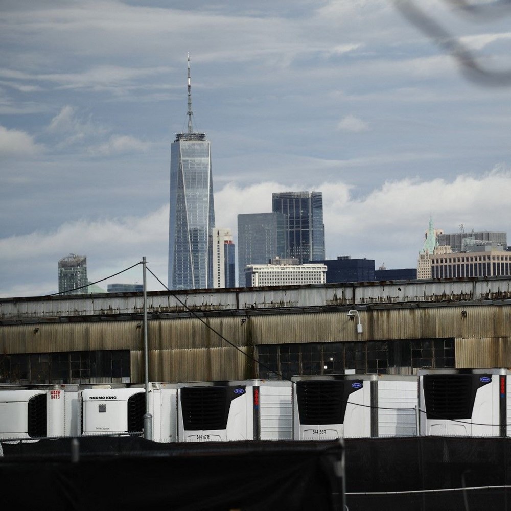 Covid-19: New York’ta 750 cenaze bir yıldan fazladır kamyonlarda bekliyor - 7