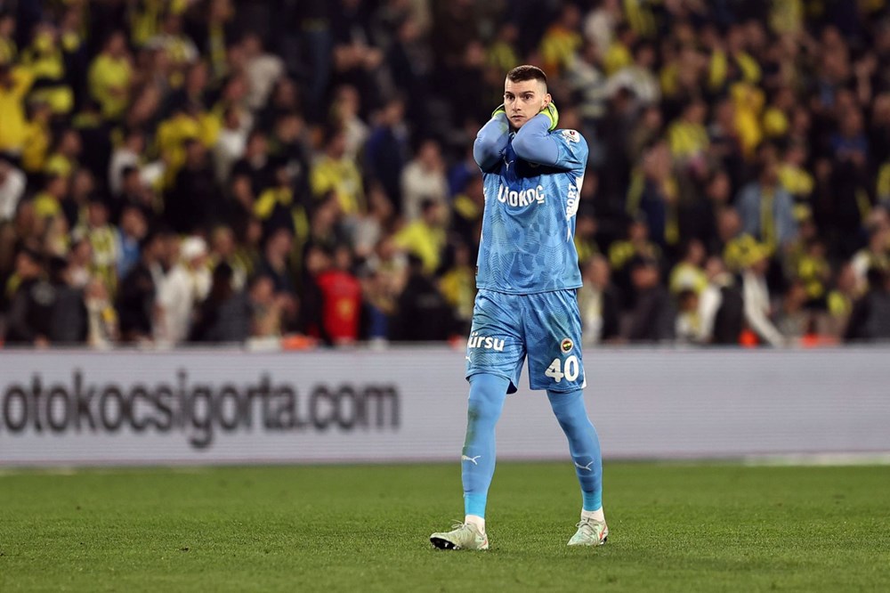 Fenerbahçe'den Mourinho Hamlesi: Svilar'la Livakovic Takası mı? 72 aE8Gn0IHIkWlyTfrF tqHg