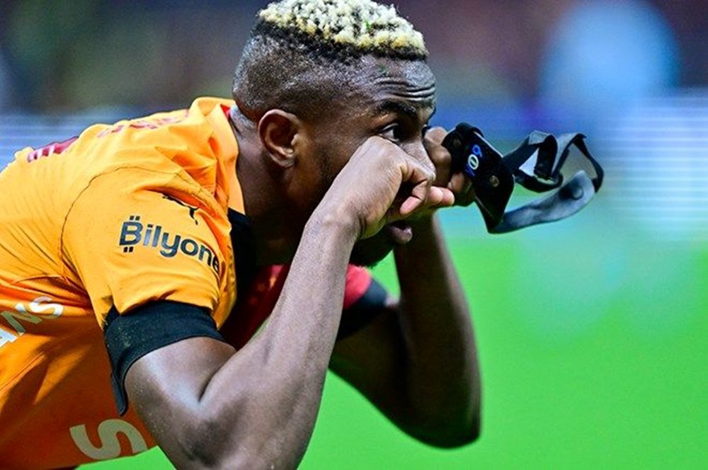 Victor Osimhen'i Türkiye'ye getirmişti, anlaşma iddialarına cevap verdi: Al Hilal ile el sıkıştı mı? - 5