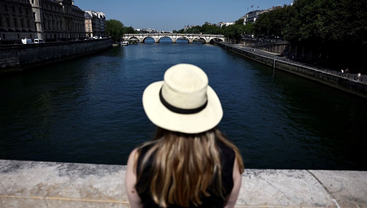 Paris'teki Seine Nehri'nde yüzülebilecek