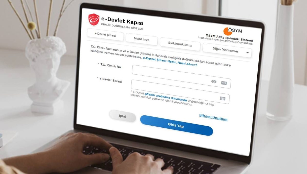 Üniversite sınavı YKS saat kaçta başlayacak/bitecek? (YKS AYT, TYT, YDT saati ve süresi)