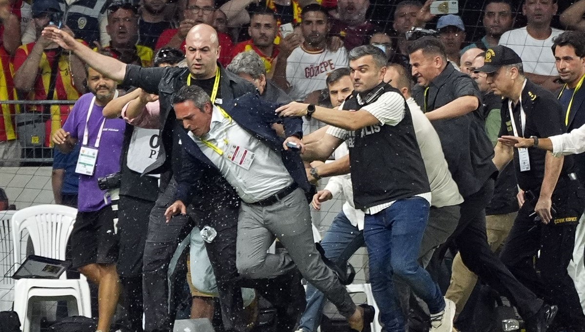 Galatasaray'dan Ali Koç açıklaması Galatasaray'dan Ali Koç açıklaması