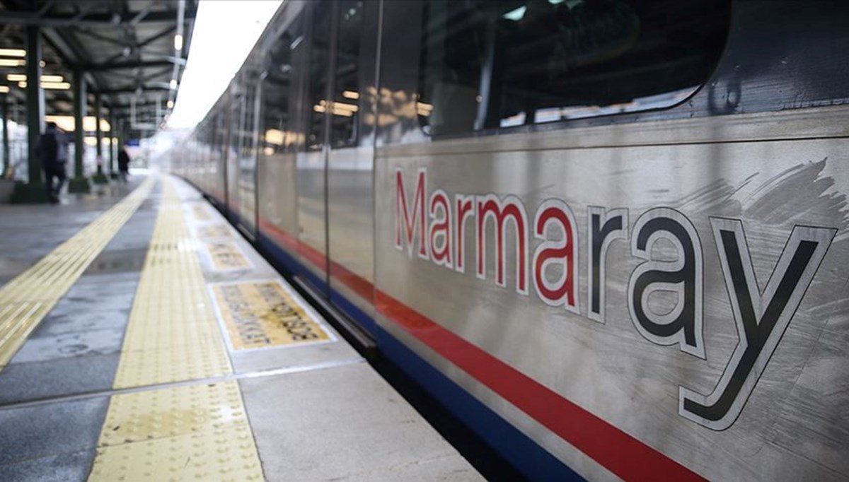Marmaray’da Tuzla-Gebze arası kapatıldı (Tuzla istasyonunda doğalgaz kaçağı ihbarı) Marmaray’da Tuzla-Gebze arası kapatıldı (Tuzla istasyonunda doğalgaz kaçağı ihbarı)