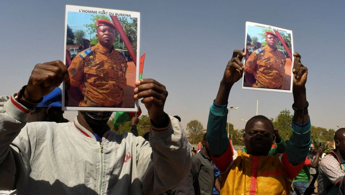 Burkina Faso'da cunta lideri Damiba, kendisini cumhurbaşkanı ilan etti