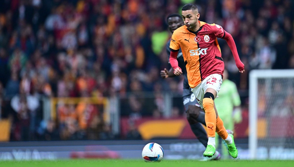 Galatasaray'da ayrılık resmen açıklandı: Ziyech Katar yolcusu