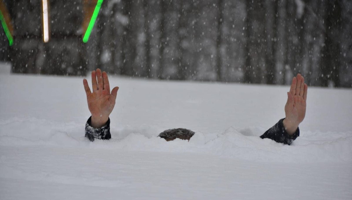 Ordu’da kar insan boyunu geçti