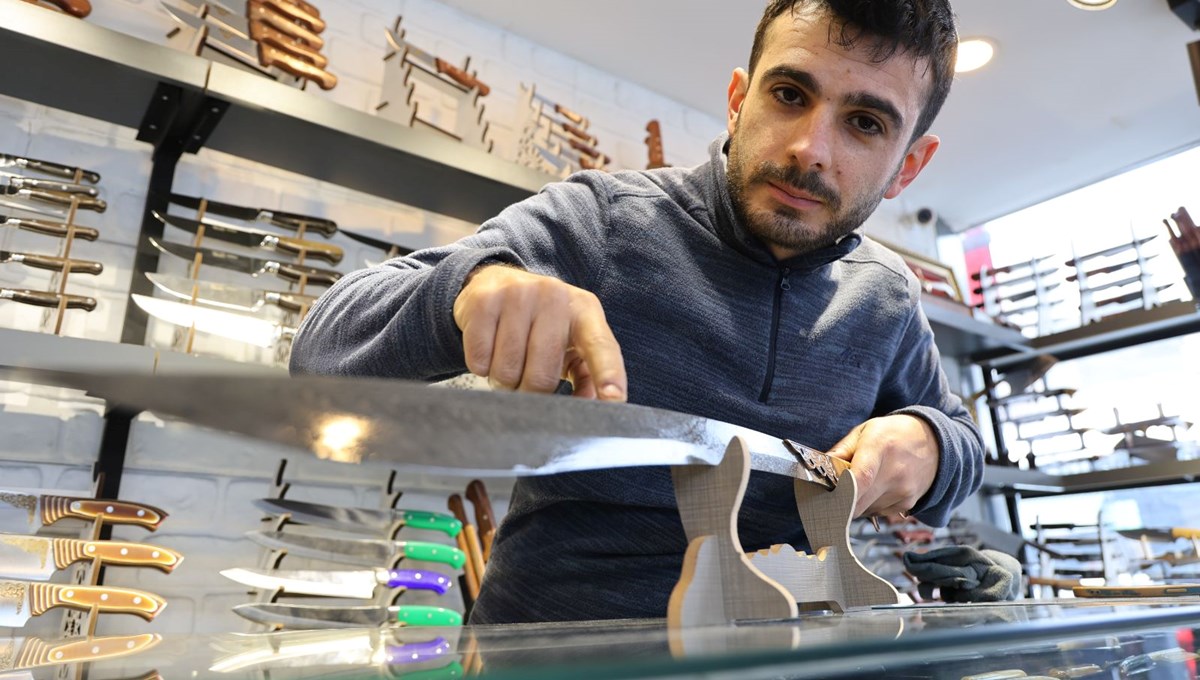 Sivaslı usta Şam çeliğinden üretti: Değeri 110 bin TL! Gören hayran kaldı