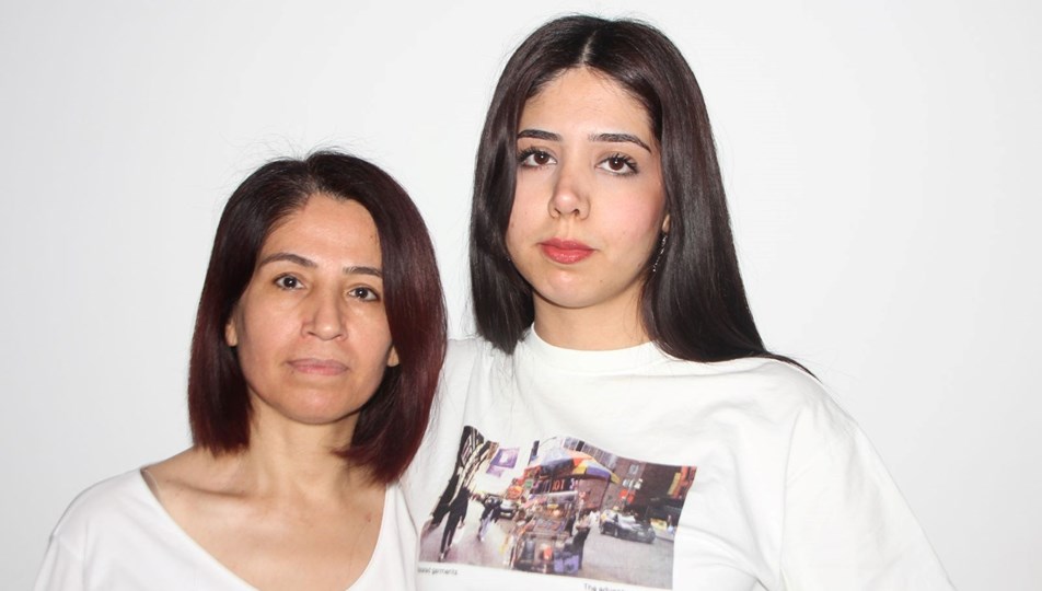 Teleferikte mahsur kalan anne ve kız yaşadıklarını anlattı