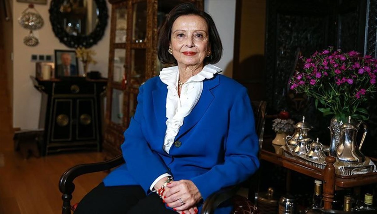 Türkiye'nin ilk kadın valisi Lale Aytaman kimdir?