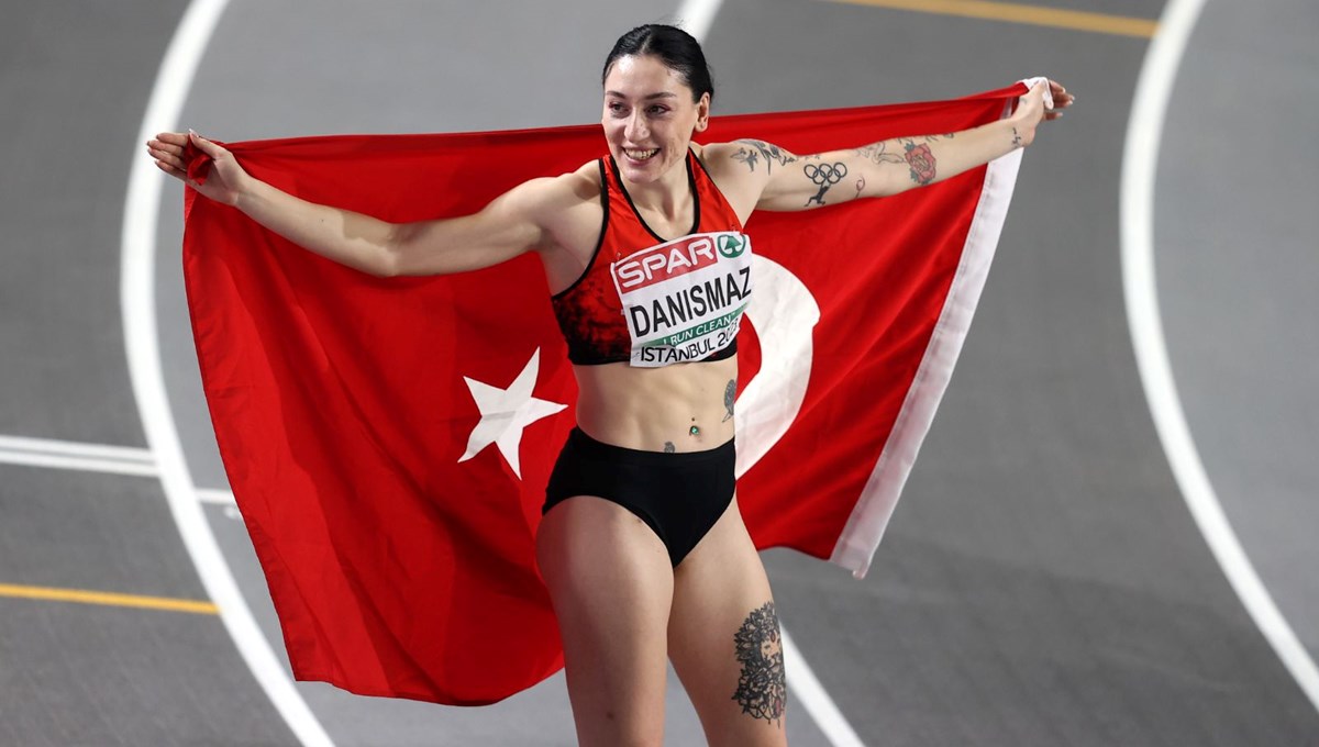 Tuğba Danışmaz’dan Avrupa Salon Atletizm Şampiyonası’nda altın madalya Tuğba Danışmaz’dan Avrupa Salon Atletizm Şampiyonası’nda altın madalya