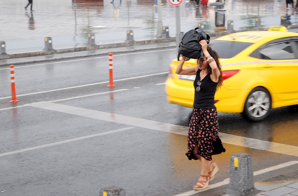 İstanbul'da sağanak yağış - 1