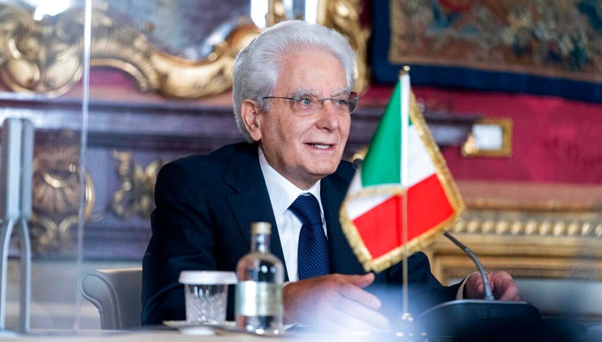 İtalya'da yine Mattarella dönemi